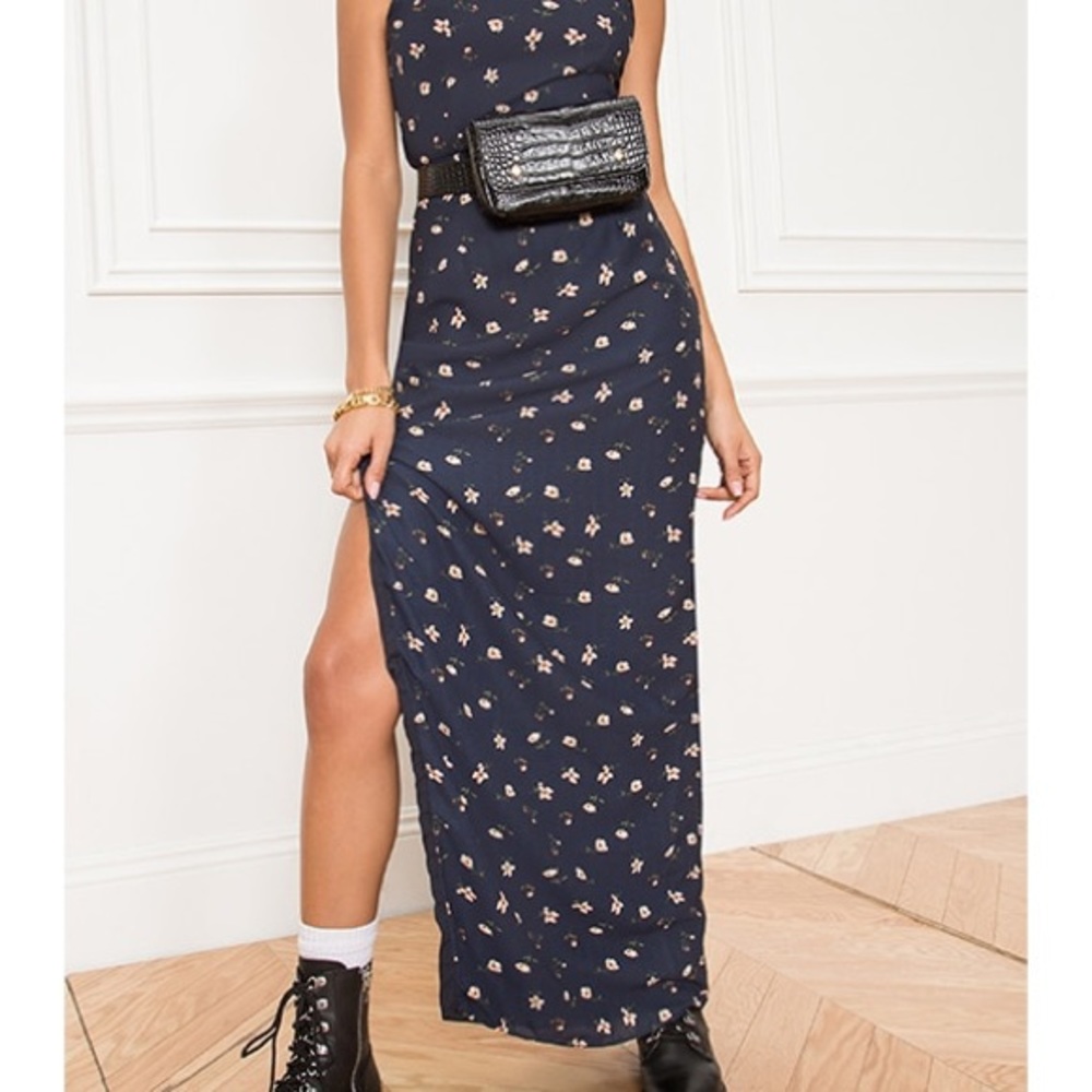 Superdown Beth Maxi Dress. Color Navy Floral. Size Large. New with tags.